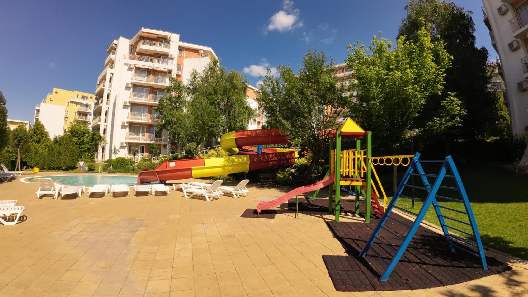 William'S Apartments - Second Cozy Studio Sveti Vlas Bagian luar foto