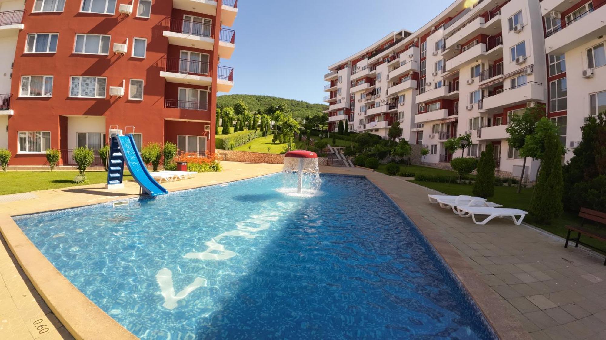 William'S Apartments - Second Cozy Studio Sveti Vlas Bagian luar foto